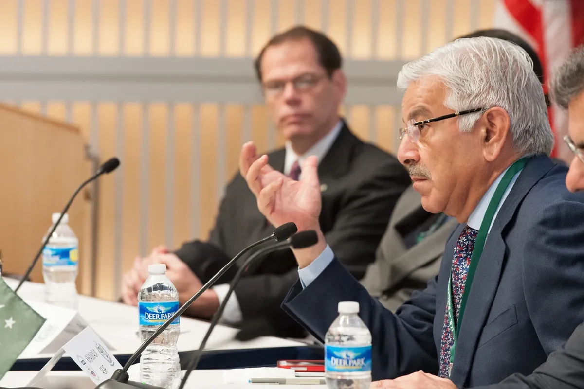Khawaja Asif speaking at a bilateral meeting (photo: Wikimedia Commons)