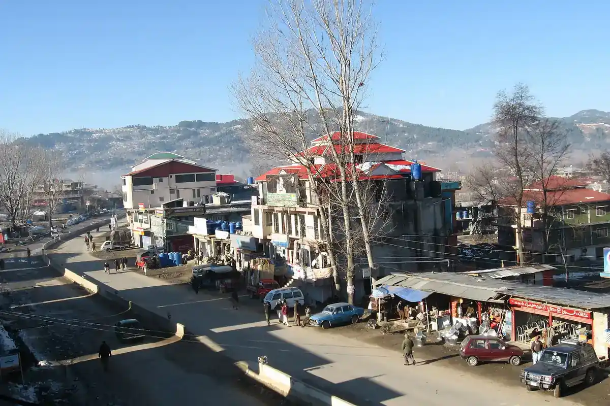 A street in Rawalakot town, Azad Kashmir