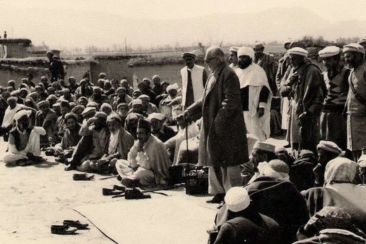The Nawab of Khar addressing a tribal jirga in Bajaur in 1961
