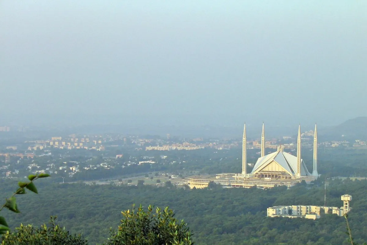 Faisal Mosque and the Islamabad skyline