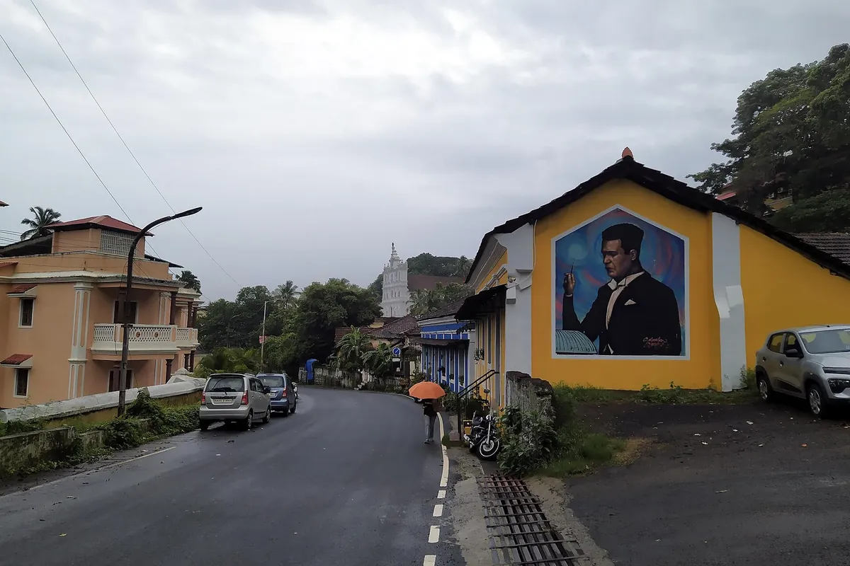 A street in Panaji, Goa (photo: Wikimedia Commons)