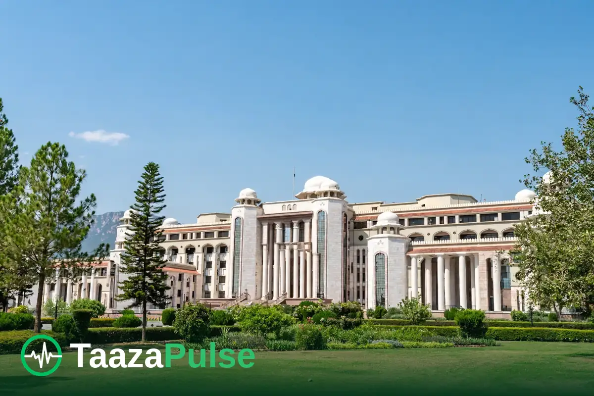 Grand government secretariat building in Islamabad with lawns and gardens