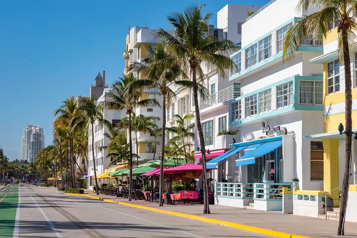 Ocean Drive in Miami Beach — the real street behind GTA 6's Vice City (photo: Wikimedia Commons)