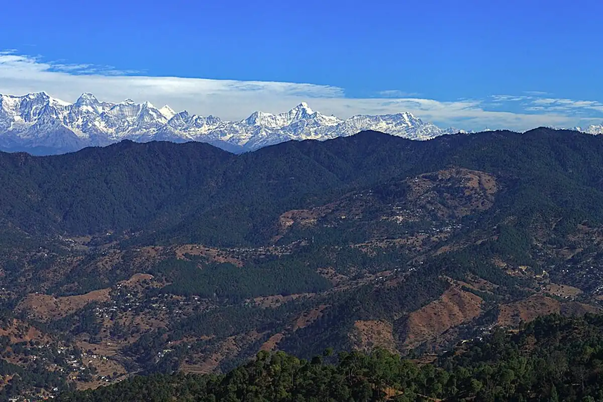Himalayan mountain panorama above a valley