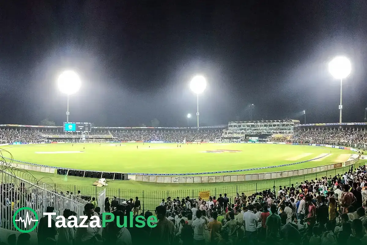 Gaddafi Stadium in Lahore packed with fans under floodlights at night